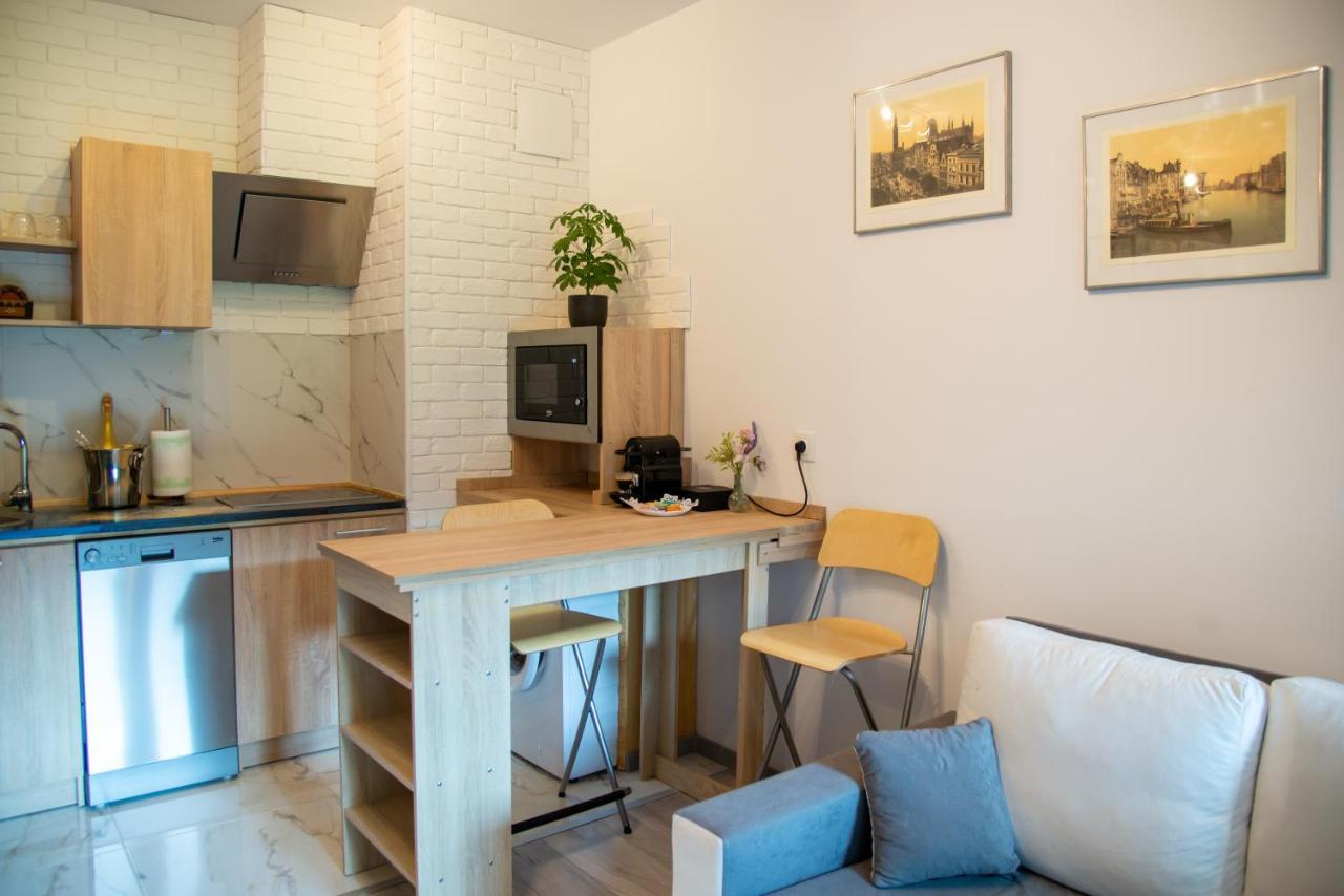 Maya'S Flats & Resorts 17 - Nadmotlawie غدانسك المظهر الخارجي الصورة